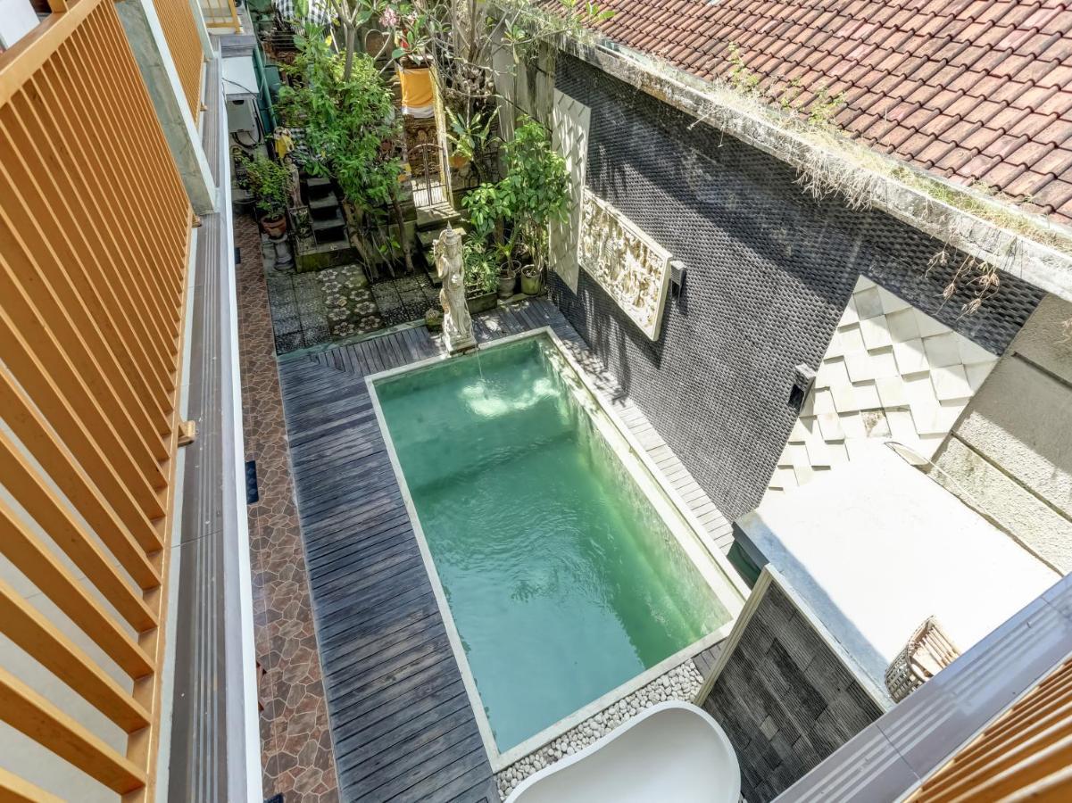 Antara Sunset Road Hotel Legian  Exterior photo
